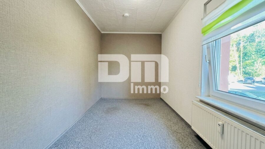 Vollvermietetes Dreifamilienhaus nach WEG geteilt mit Nebegebäude in Traumlage - OG WE2 Kind / Gäste / Büro
